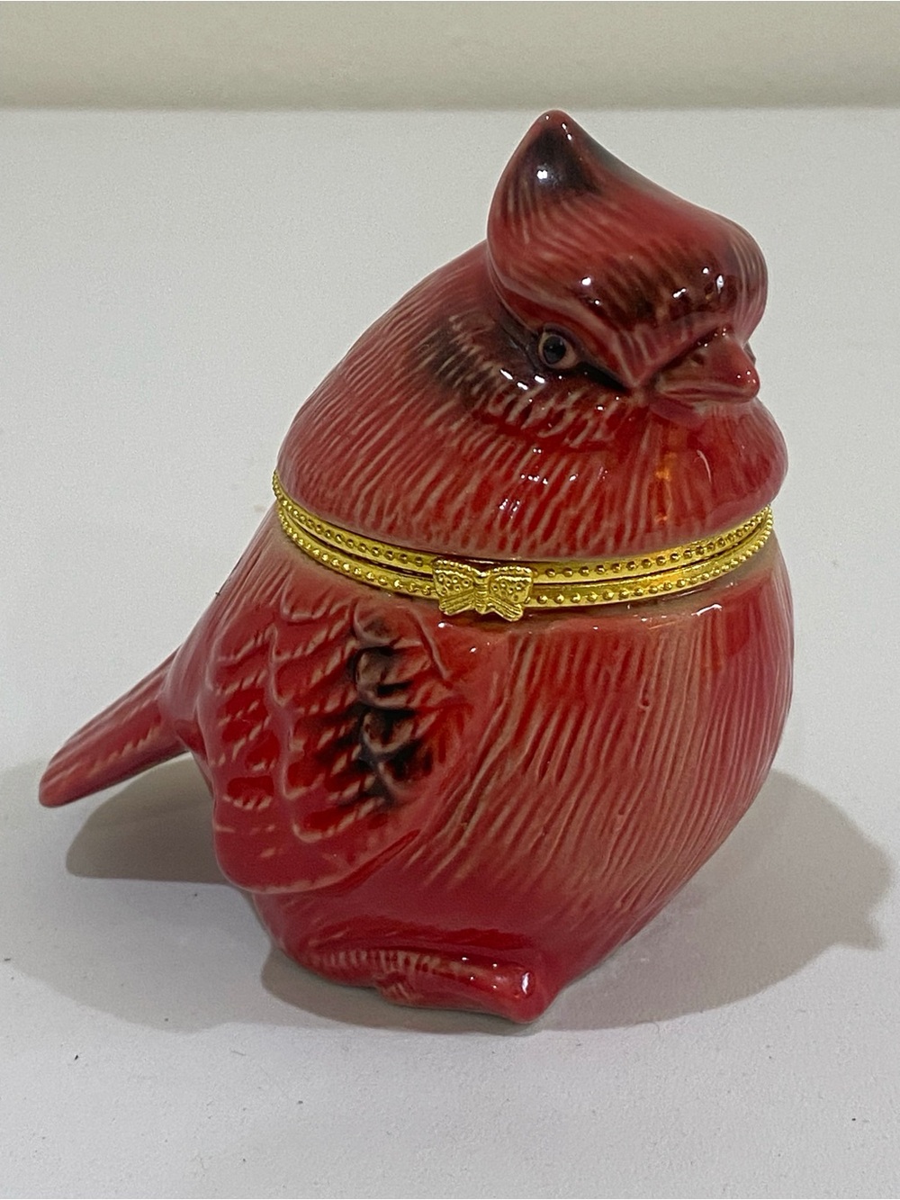Vintage Red Cardinal Bird Ceramic Trinket Box 4” Loved One Keepsake